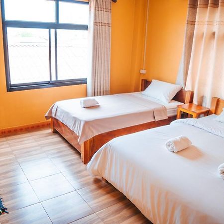 Vang Vieng Sunset Guesthouse & Restaurant Luaran gambar