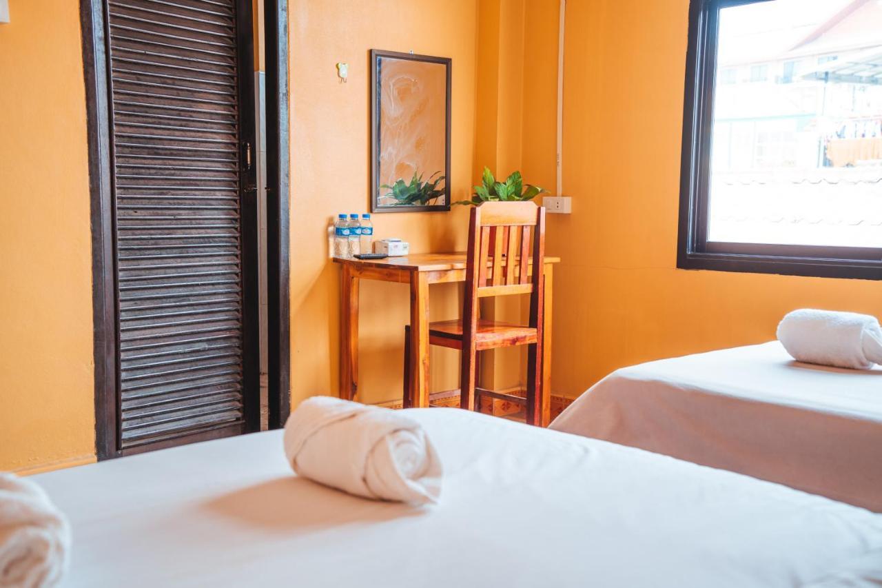 Vang Vieng Sunset Guesthouse & Restaurant Luaran gambar